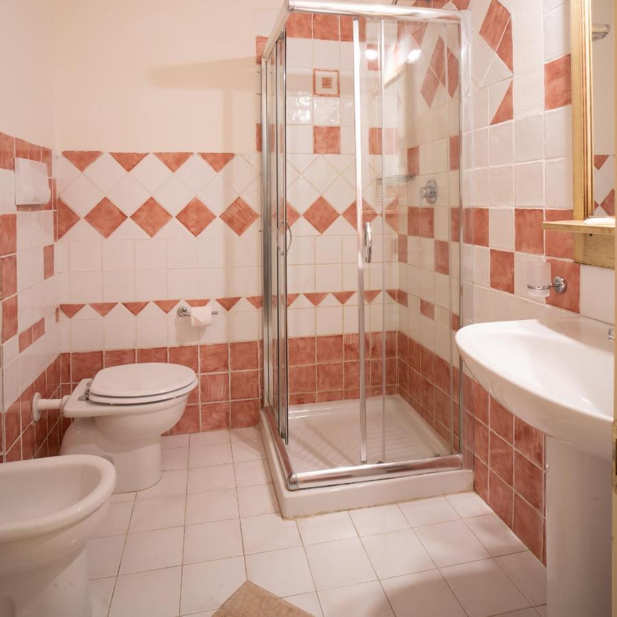 Hotel Pedra Santa Baja Sardinia Ngoại thất bức ảnh