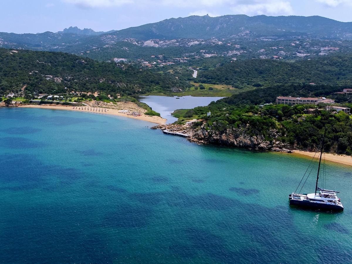 Hotel Pedra Santa Baja Sardinia Ngoại thất bức ảnh