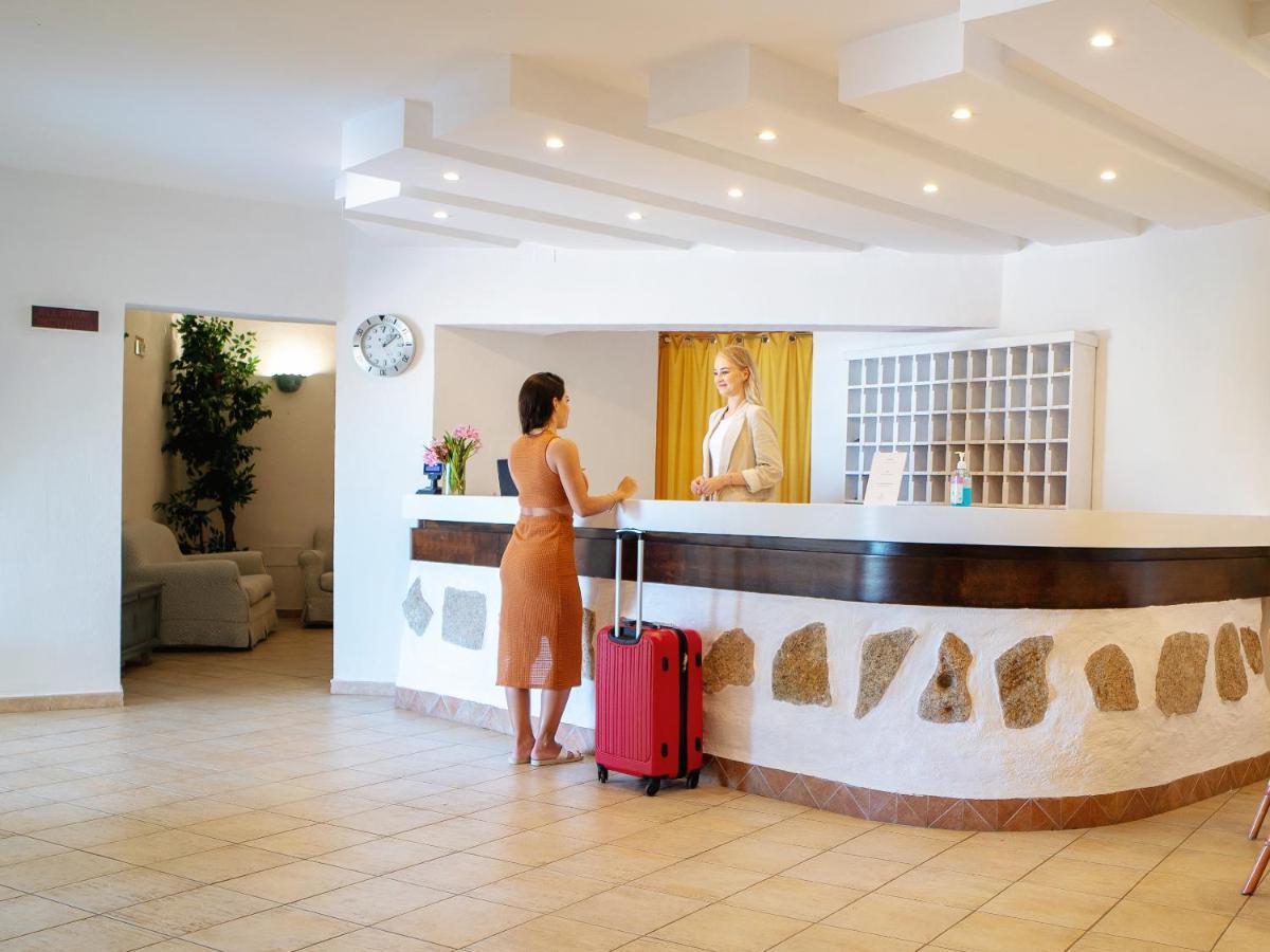 Hotel Pedra Santa Baja Sardinia Ngoại thất bức ảnh
